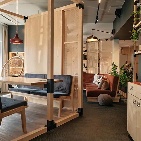 Oru Hub - Handwritten Collection 4* Tallinn
