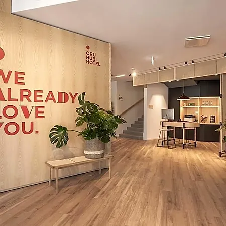 Oru Hub - Handwritten Collection Hotell