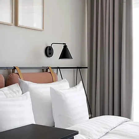 Oru Hub - Handwritten Collection Hotell