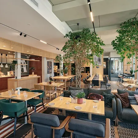 Oru Hub - Handwritten Collection Готель