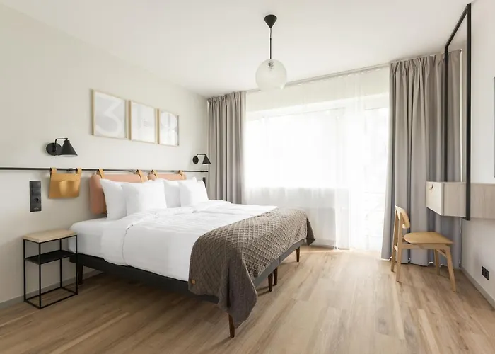 Oru Hub - Handwritten Collection تالين