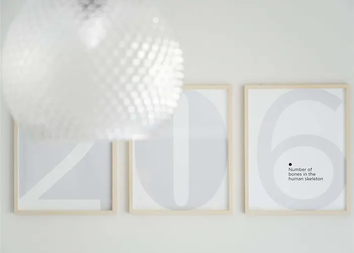 Oru Hub - Handwritten Collection Готель