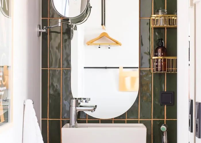 Готель Oru Hub - Handwritten Collection